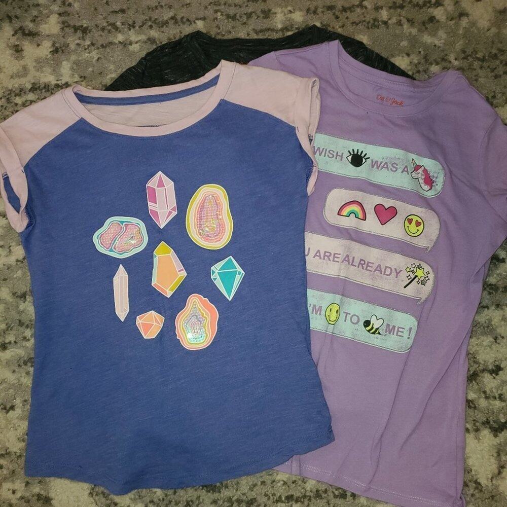 Girls Set of 3 Tops || Med 7/8 EUC